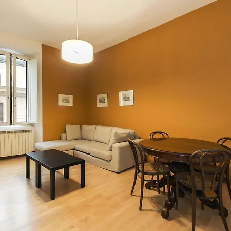 Monti Friendly House *